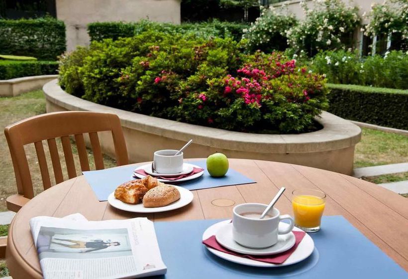 Appart'hôtel Adagio Porte de Versailles Altos del Sena