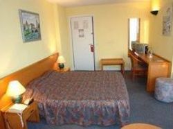 Brit Hotel de la Tour  | Dampierre-sur-Salon | Alto Saona | Francia 4