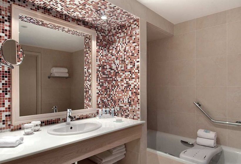 Hôtel Hilton Evian Les Bains  | Évian-les-Bains | Haute-Savoie | France 2