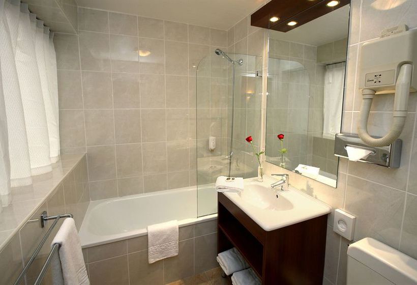 Hotel Classics Porte de Versailles  | Issy les Moulineaux | Hauts-de-Seine | France 14