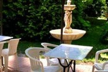 Au Saint Roch Hotel Et Jardin  | Avignon | Vaucluse | France 14