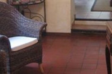 Au Saint Roch Hotel Et Jardin  | Avignon | Vaucluse | France 15