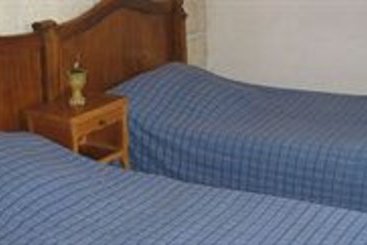 Au Saint Roch Hotel Et Jardin  | Avignon | Vaucluse | France 17