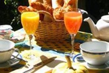 Au Saint Roch Hotel Et Jardin  | Avignon | Vaucluse | France 18