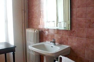 Au Saint Roch Hotel Et Jardin  | Avignon | Vaucluse | France 19