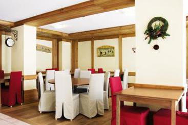 Hôtel Royal Rochebrune  | Megeve | Haute-Savoie | France 13