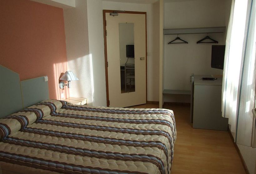 P'tit Dej-Hotel Gap Le Pré Vert  | Gap | Hautes-Alpes | France 9