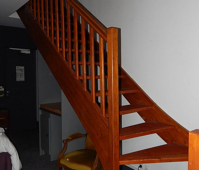 Hotel Homtel Le Parc  | Allevard | Isère | Francia 8