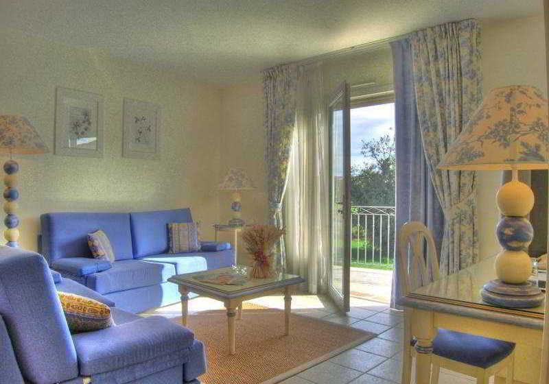 Residhotel Golf Grand Avignon  | Avignon | Vaucluse | France 11