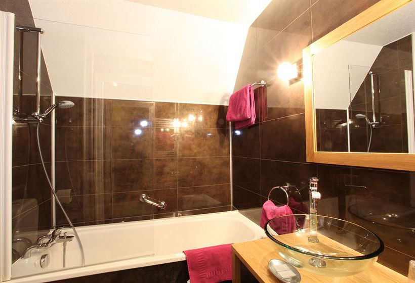 Hôtel De La Couronne  | Riquewihr | Haut-Rhin | France 1