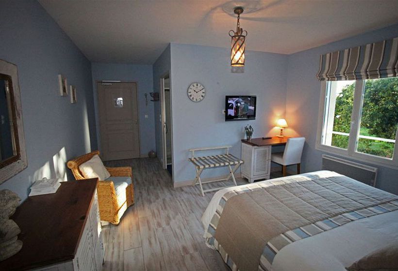 Hôtel Les Agapanthes  | Ploubazlanec | Côtes-d'Armor | France 1