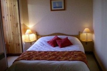 Hotel Le Relais De Launay Ploubazlanec