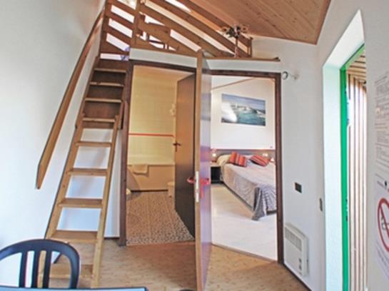 Motel de la Baie de Paimpol  | Ploubazlanec | Côtes-d'Armor | France 2