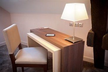 Arverna Citotel  | Vichy | Allier | France 9