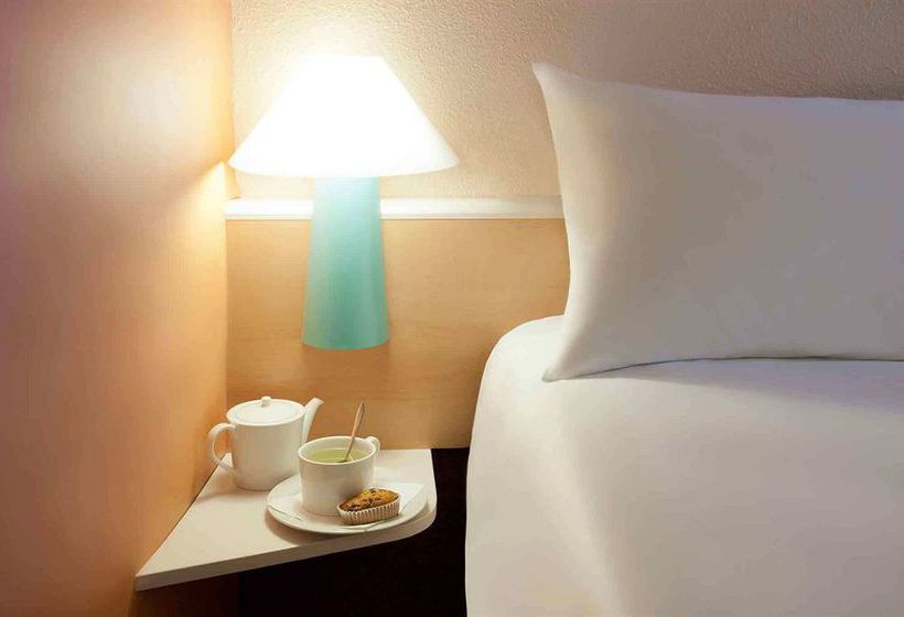 Hotel Ibis Tarbes Odos  | Odos | Hautes-Pyrenees | France 10