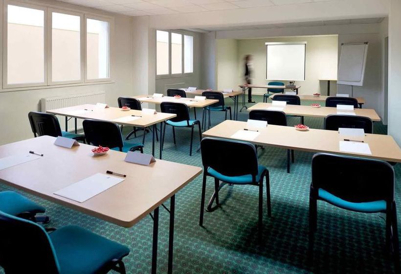 Hotel Ibis Tarbes Odos  | Odos | Hautes-Pyrenees | France 18