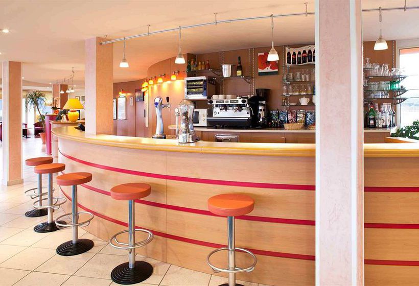 Hotel Ibis Tarbes Odos  | Odos | Hautes-Pyrenees | France 3