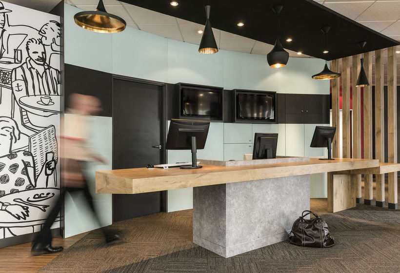 Hotel Ibis Bordeaux Centre Bastide  | Bordeaux | Gironde | France 9