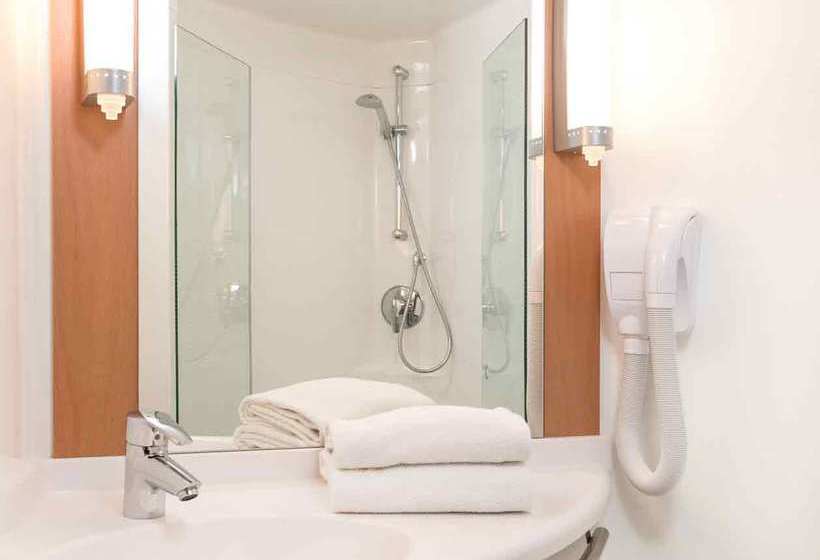 Hôtel Ibis Vitre Centre  | Vitre | Ille-et-Vilaine | France 12