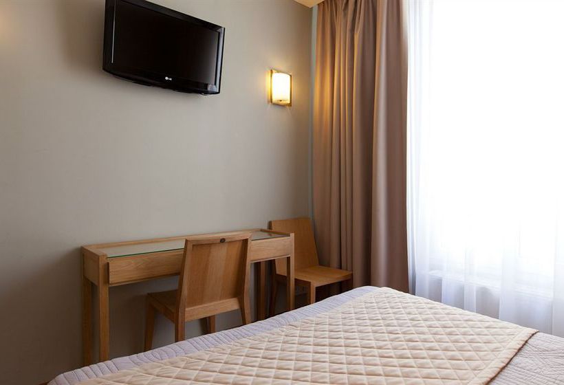 Hotel Cosmotel  | Paris | Paris | France 16