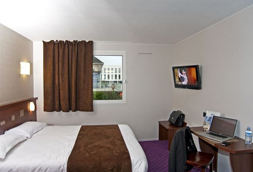 Brit Hotel Castel  | Rennes | Ille-et-Vilaine | France 13