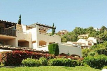 Hotel PV-Holidays Residence Maeva La Nartelle Multivacances