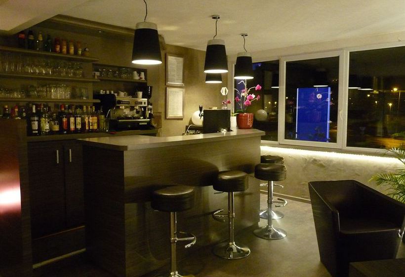 Hotel L'Eskemm  | Tregueux | Côtes-d'Armor | France 10