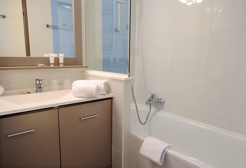 Appart'Hotel Odalys Les Felibriges  | Cannes | Alpes-Maritimes | France 18