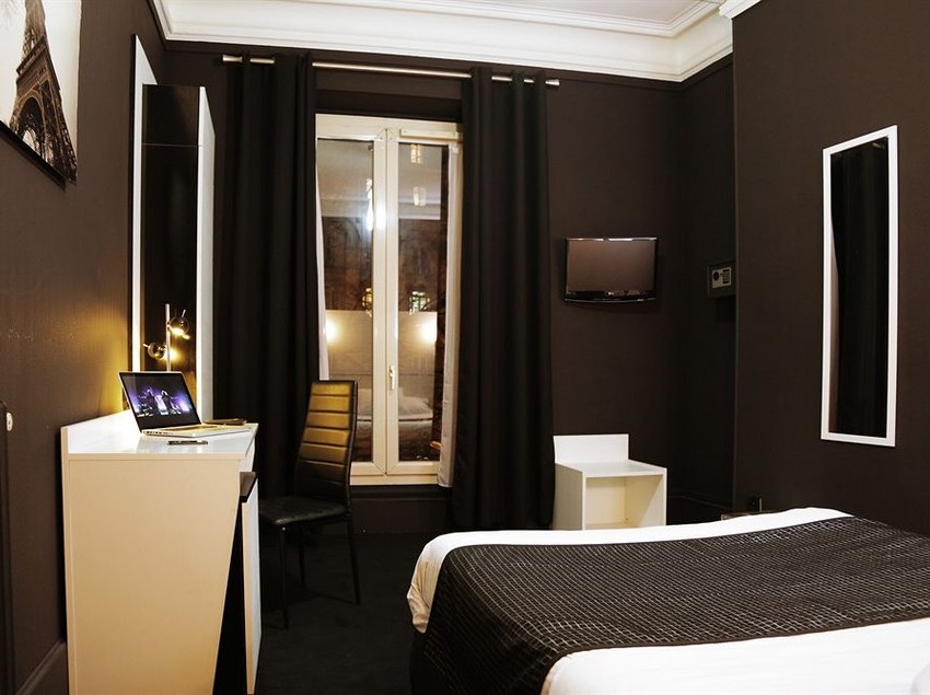 Hôtel De L'Exposition  | Paris | Paris | France 1