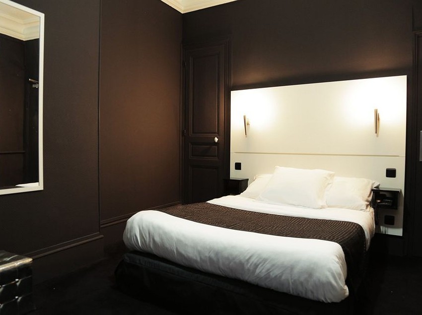 Hôtel De L'Exposition  | Paris | Paris | France 17