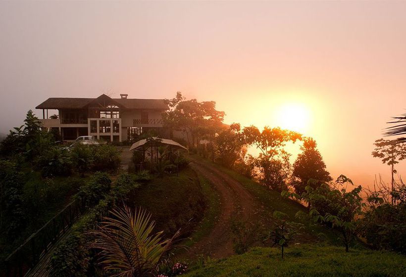 Hotel Río Magnolia Nature Lodge  | Alfombra | San José | Costa Rica 5