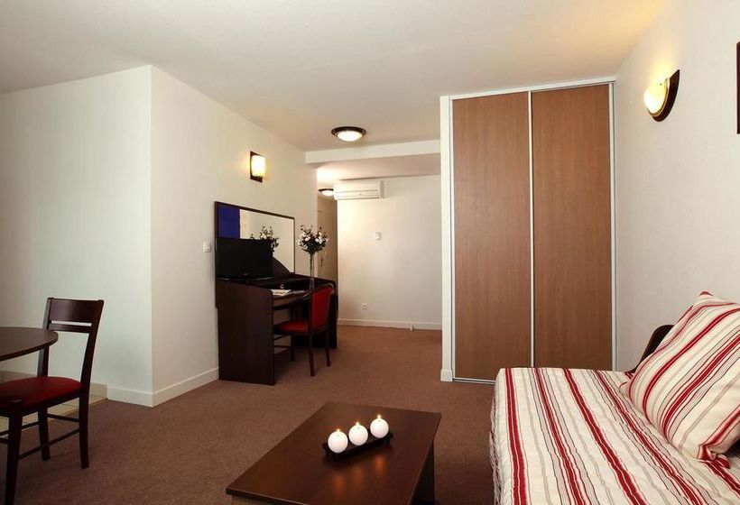 Hôtel Appart'City Béziers  | Béziers | Herault | France 19