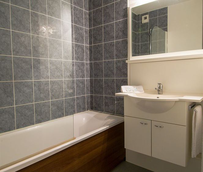 Residhotel L Azurea  | Aix-les-Bains | Savoie | France 5