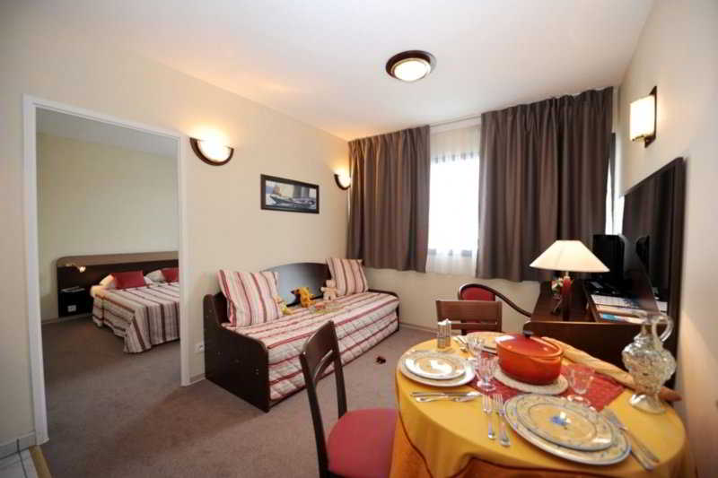 Hôtel Appart'City Nîmes  | Nîmes | Gard | France 3