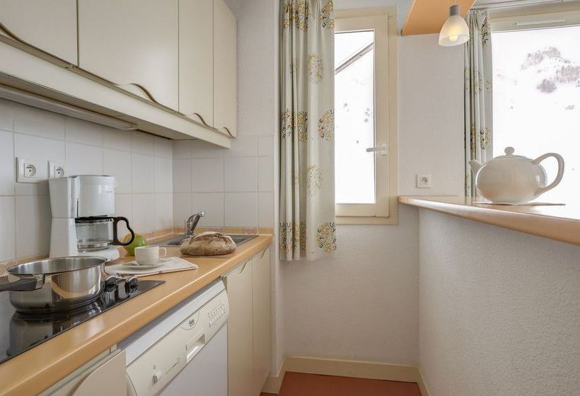 Pierre & Vacances le Montana  | La Mongie | Hautes-Pyrenees | France 16