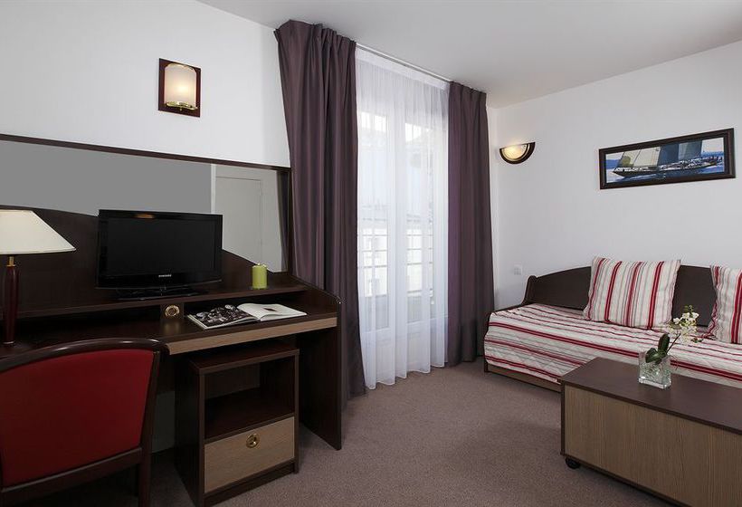 Hôtel Appart'City Brest Place de Strasbourg  | Brest | Finistere | France 10