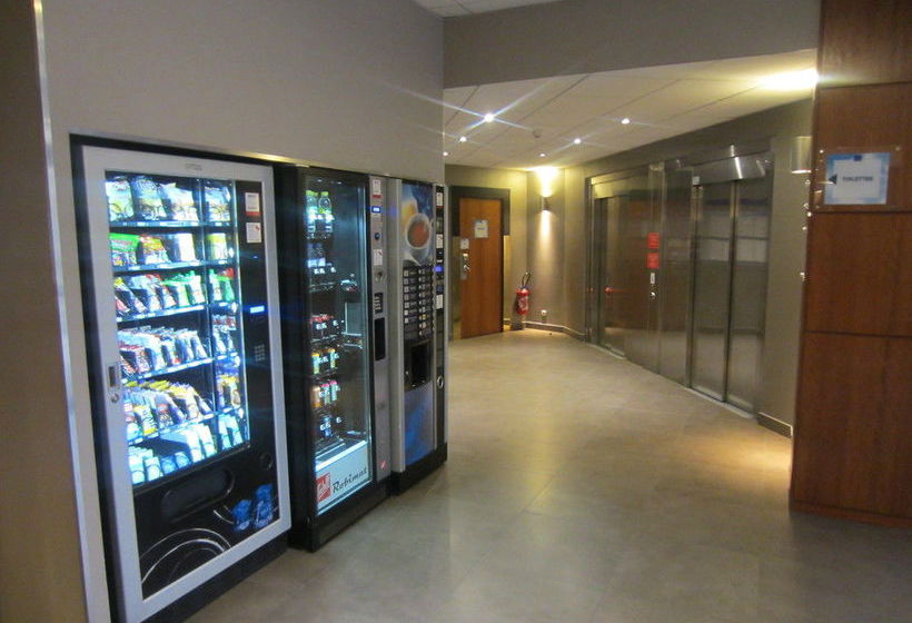 Timhotel Berthier Paris 17  | Paris | Paris | France 11