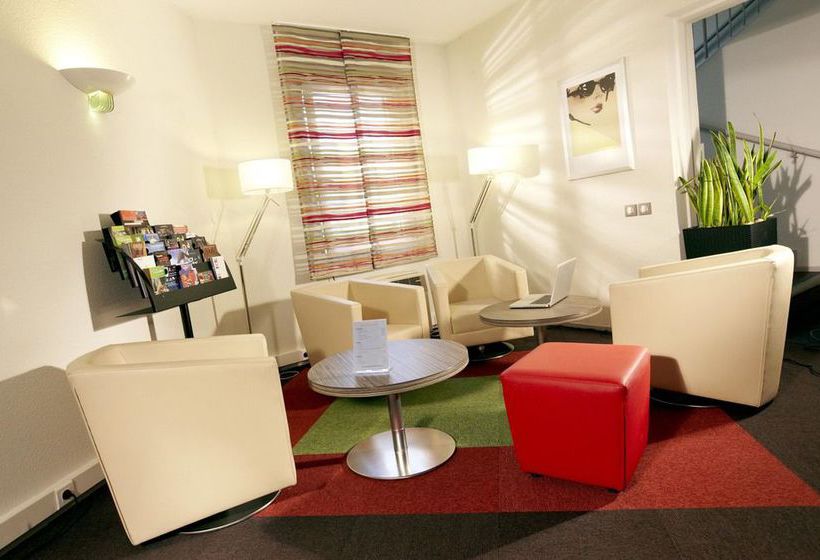 Hôtel Kyriad Lyon Est Bron Eurexpo Le Cottage  | Bron | Rhone | France 12