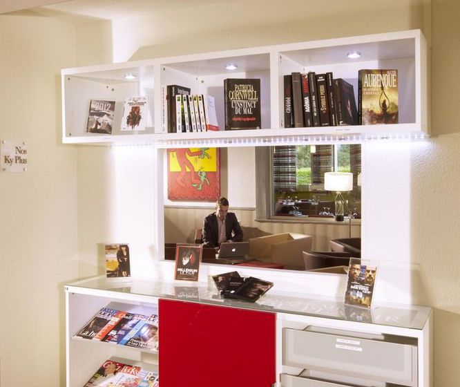 Hôtel Kyriad Lyon Est Bron Eurexpo Le Cottage  | Bron | Rhone | France 16