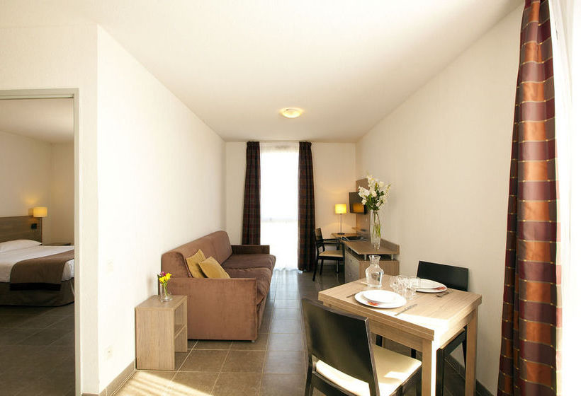 Hôtel Séjours & Affaires Moulin Neuf Manosque  | Manosque | Alpes-de-Haute-Provence | France 17