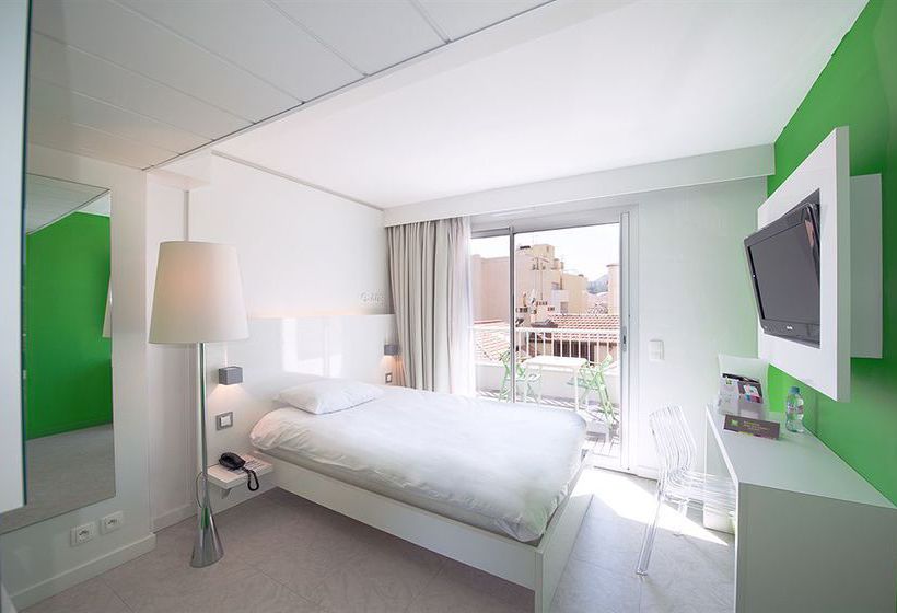 Hôtel Ibis Styles Menton Centre  | Menton | Alpes-Maritimes | France 9