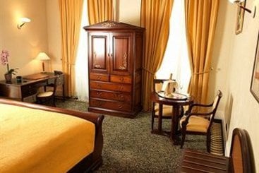 L'Hôtel de Beaune   | Beaune | Cote d'Or | France 17