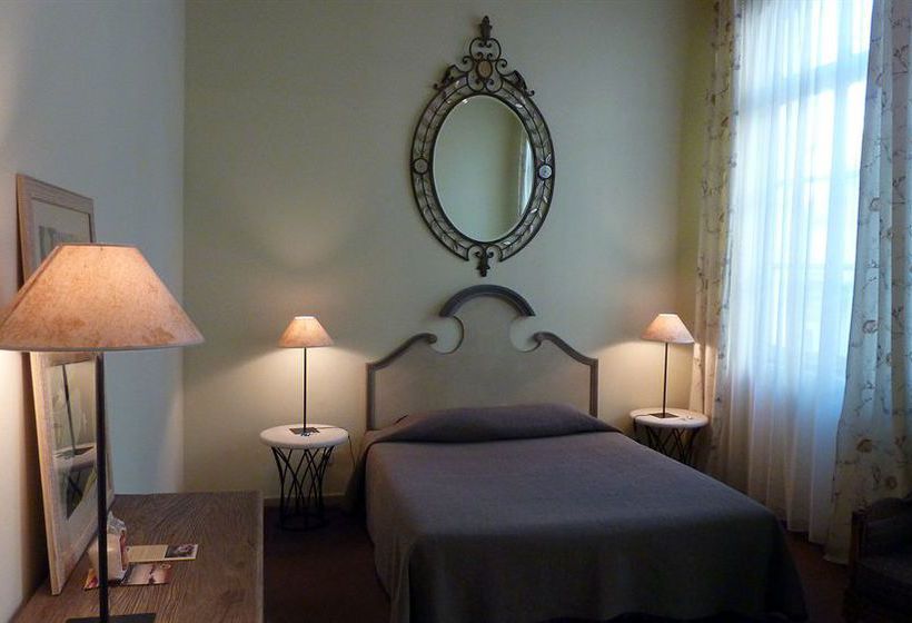 Hôtel De L Amphitheatre  | Arles | Bouches du Rhone | France 15