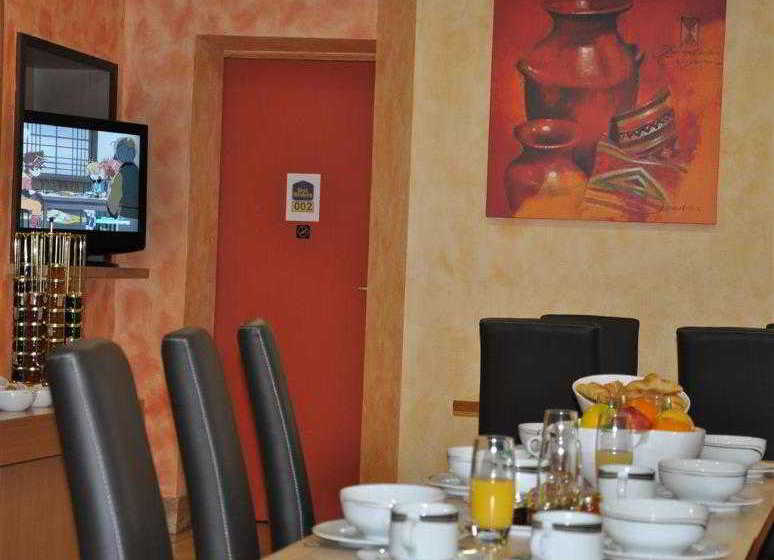 Best Western Hotel De Paris  | Laval | Mayenne | France 8