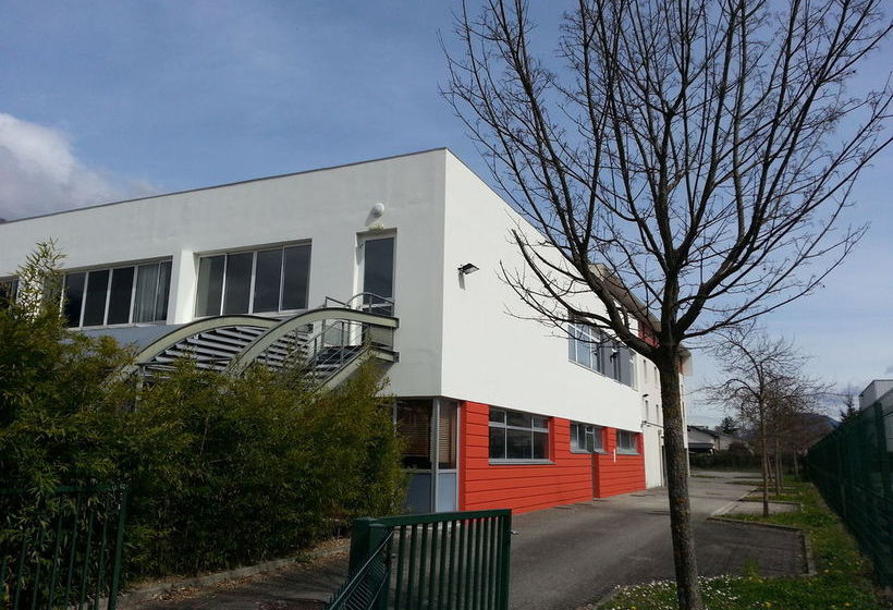 Pradotel  | Crolles | Isère | Francia 2