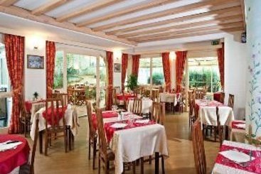 Hôtel Athena  | Brides les Bains | Savoie | France 3