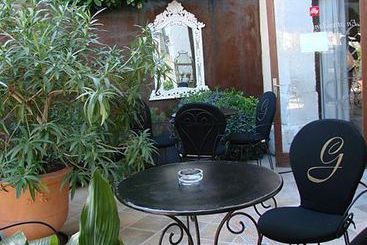 Gounod Hotel  | Saint Rémy de Provence | Bouches du Rhone | France 4