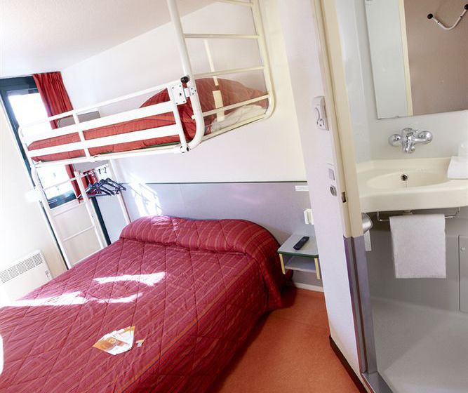 Hôtel Premiere Classe Evreux  | Evreux | Eure | France 5