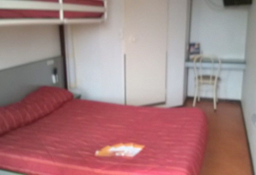 Hôtel Premiere Classe Epinal  | Epinal | Vosges | France 14