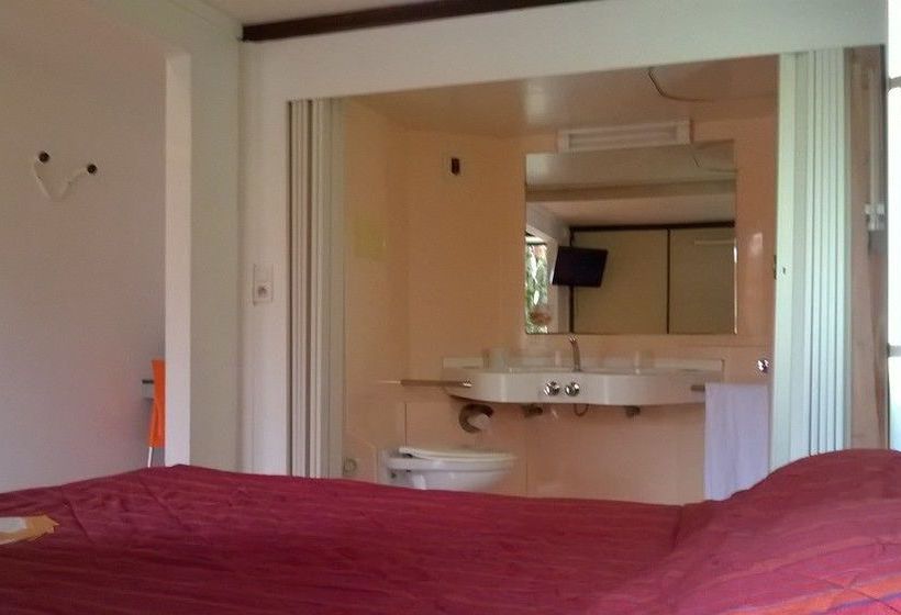 Hôtel Premiere Classe Epinal  | Epinal | Vosges | France 9